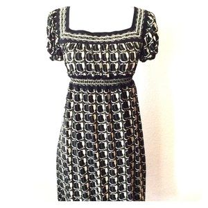 MAX STUDIO DRESS IN PRETTY PRINT!